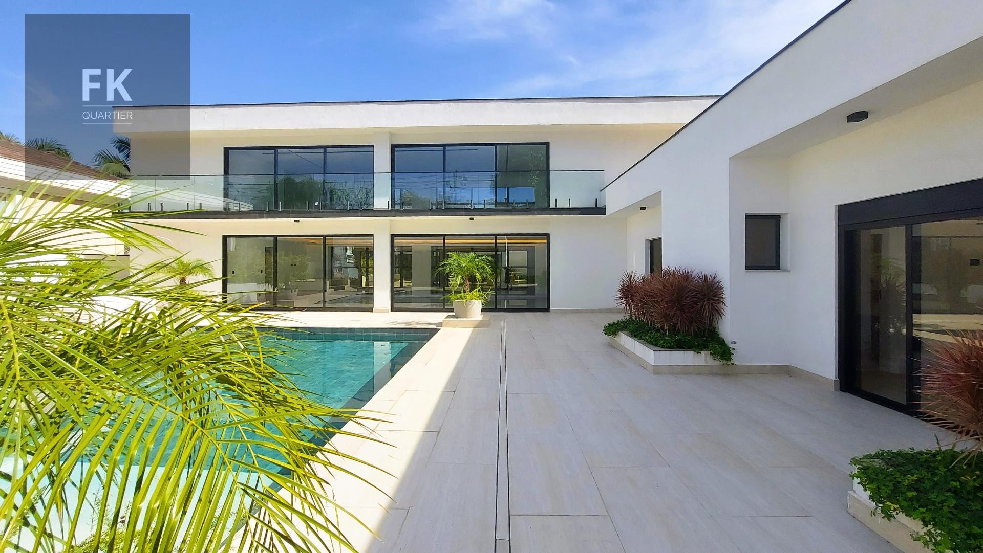 Casa à venda com 4 quartos, 4 suítes, 6 vagas e 630m² no Alphaville Residencial Dois, Barueri (SP) — foto 8 de 27