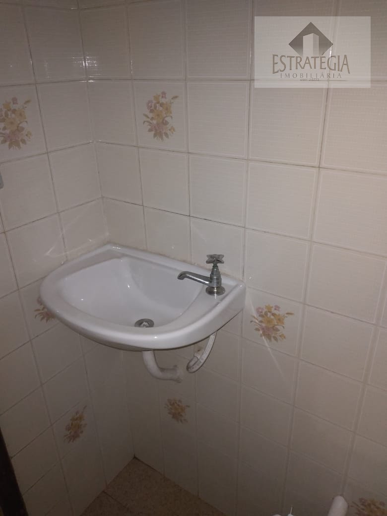 Casa à venda com 3 quartos, 3 banheiros, 2 vagas e 130m² no Bingen, Petrópolis (RJ) — foto 22 de 30