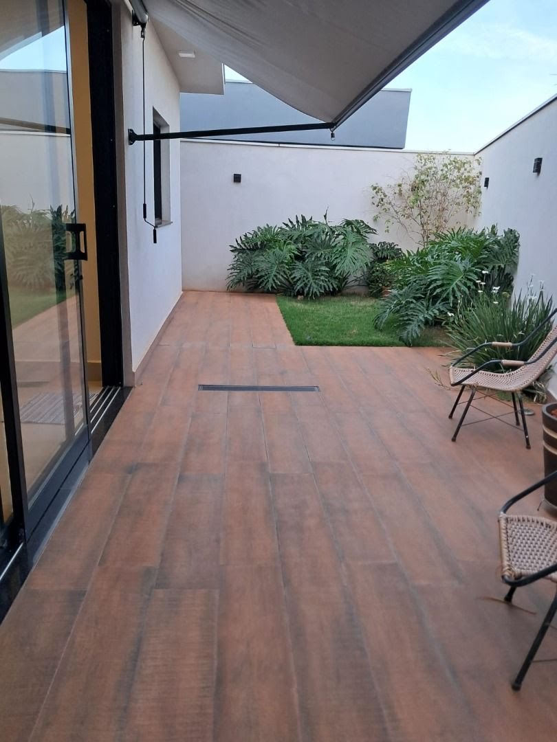 Casa à venda com 3 quartos, 1 suíte, 4 vagas e 164m² no Reserva Imperial, Ribeirão Preto (SP) — foto 2 de 5