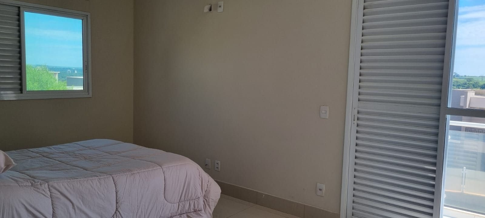 Casa à venda com 3 quartos, 3 suítes, 5 vagas e 255m² no Bonfim Paulista, Ribeirão Preto (SP) — foto 19 de 27