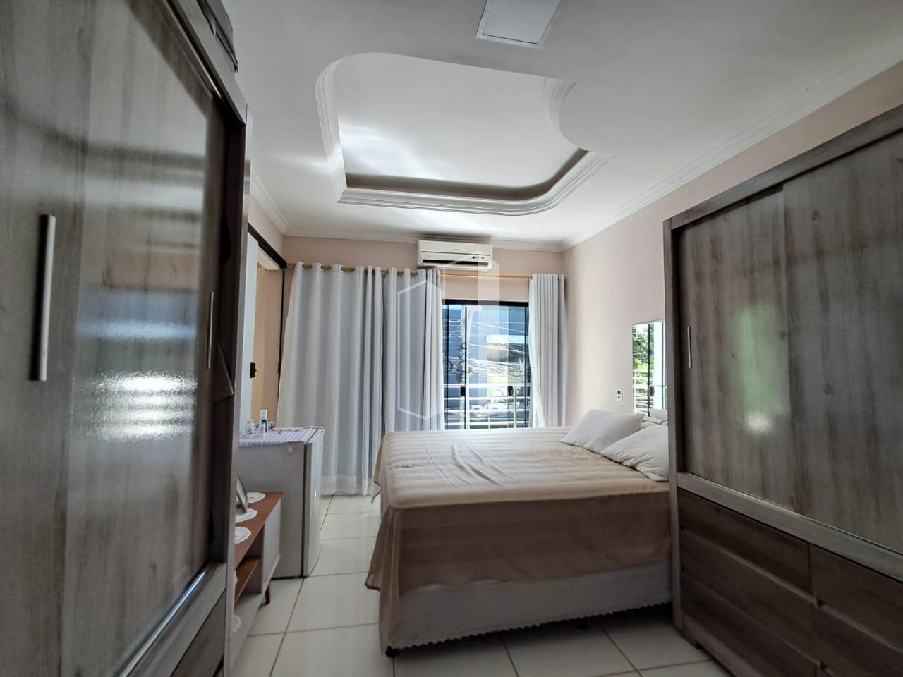 Casa, 4 quartos, 368 m² - Foto 2