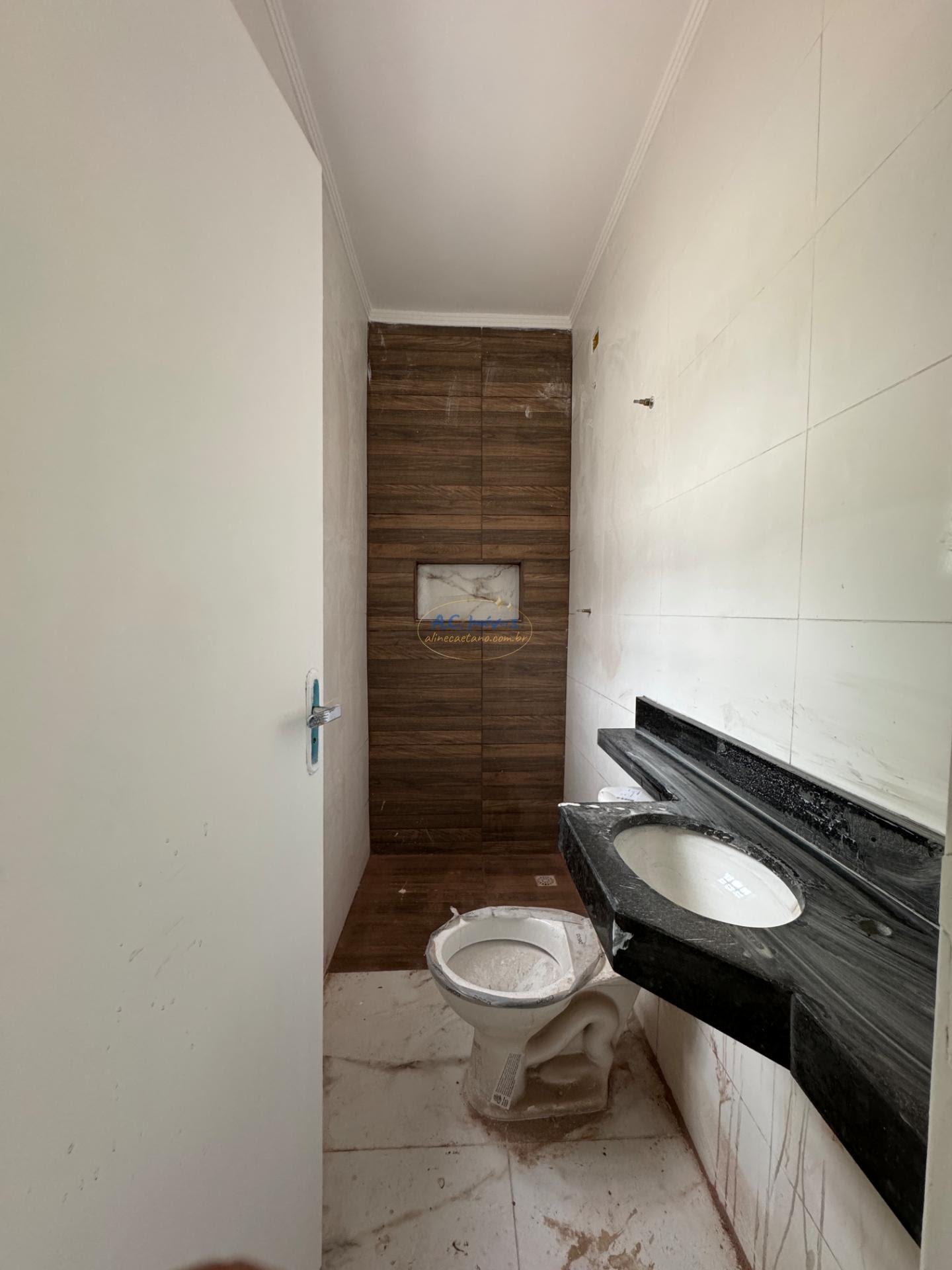 Casa à venda com 4 quartos, 3 suítes, 6 vagas e 435m² no Solemar, Praia Grande (SP) — foto 14 de 28