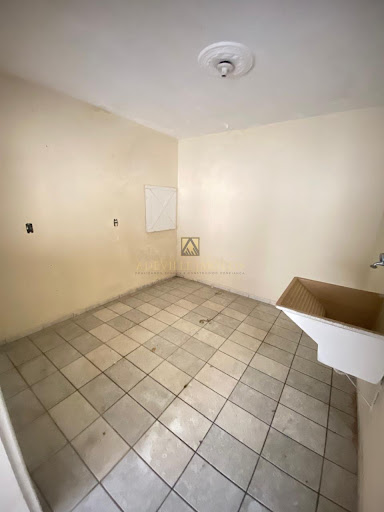 Casa em Aventureiro  -  Joinville