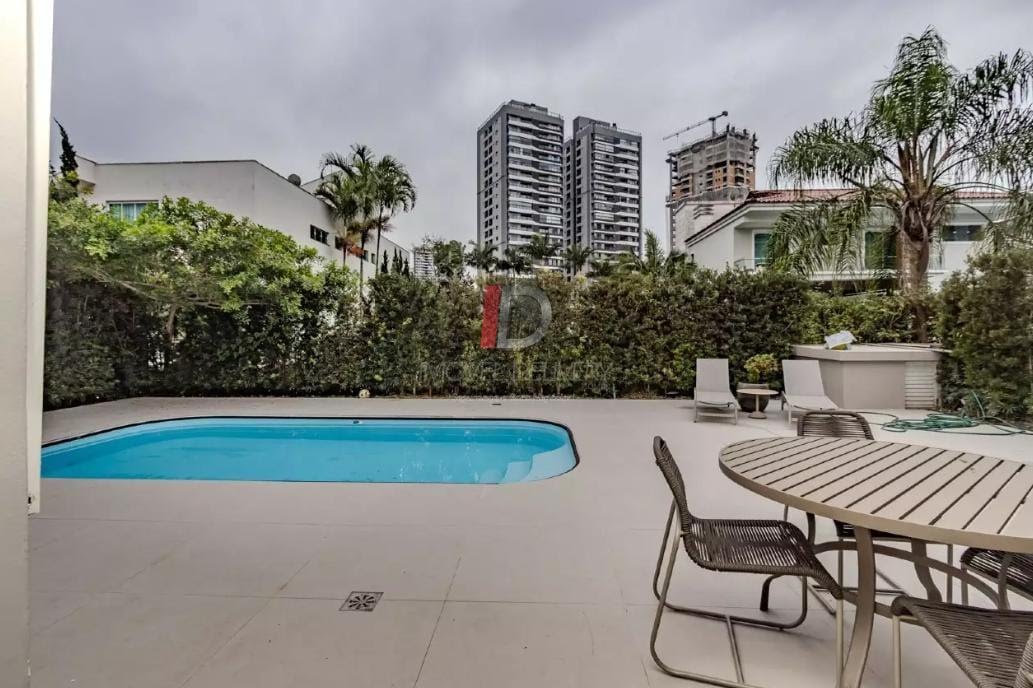 Casa, 3 quartos, 275 m² - Foto 24
