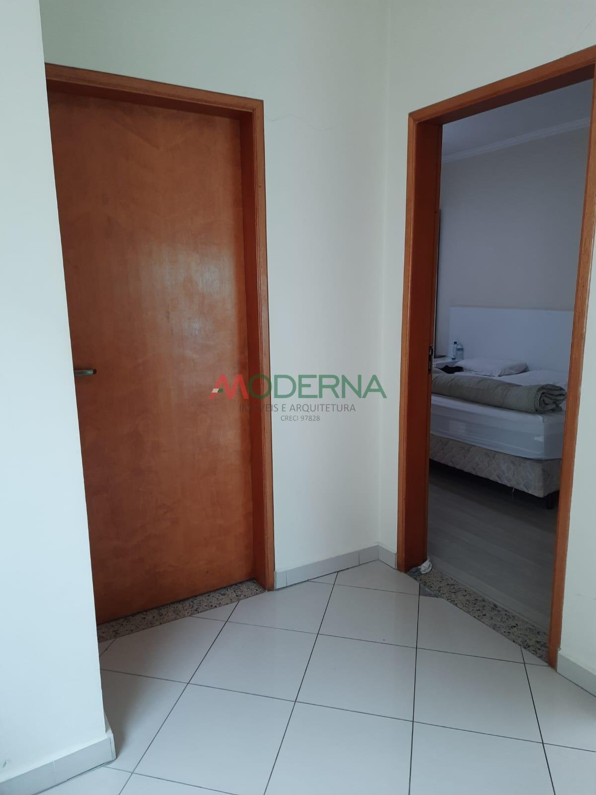 Casa à venda com 3 quartos, 2 suítes, 4 vagas e 218m² no Rudge Ramos, São Bernardo do Campo (SP) — foto 14 de 23