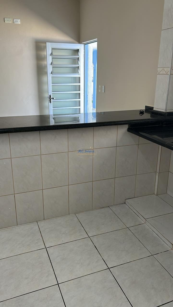 Casa à venda com 2 quartos, 1 suíte, 3 vagas e 135m² no Caiçara, Praia Grande (SP) — foto 4 de 24
