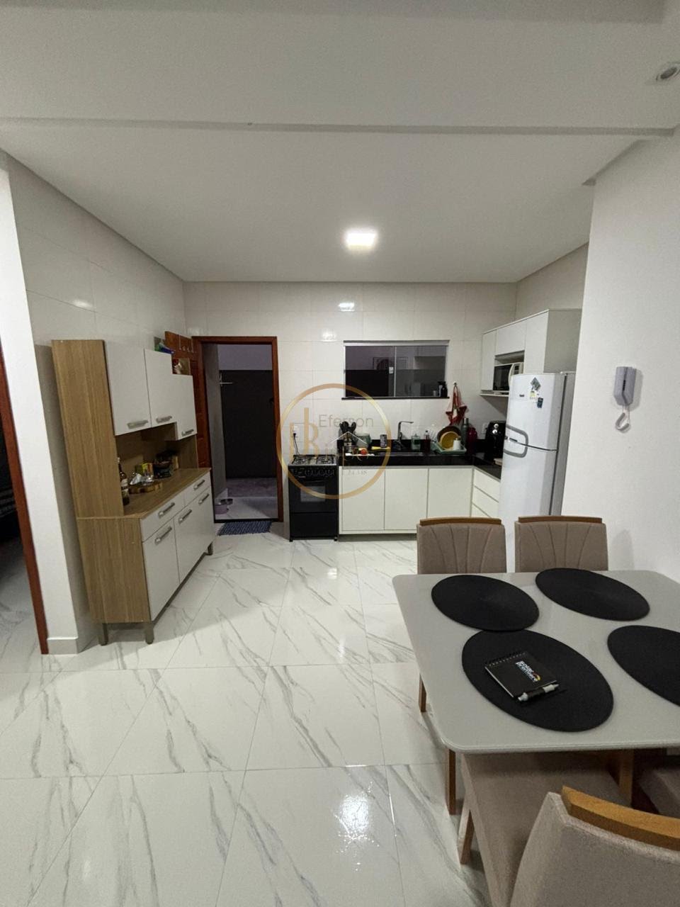 Apartamento à venda com 2 quartos, 1 suíte, 1 vaga e 78m² no Orla Norte, Porto Seguro (BA) — foto 2 de 14