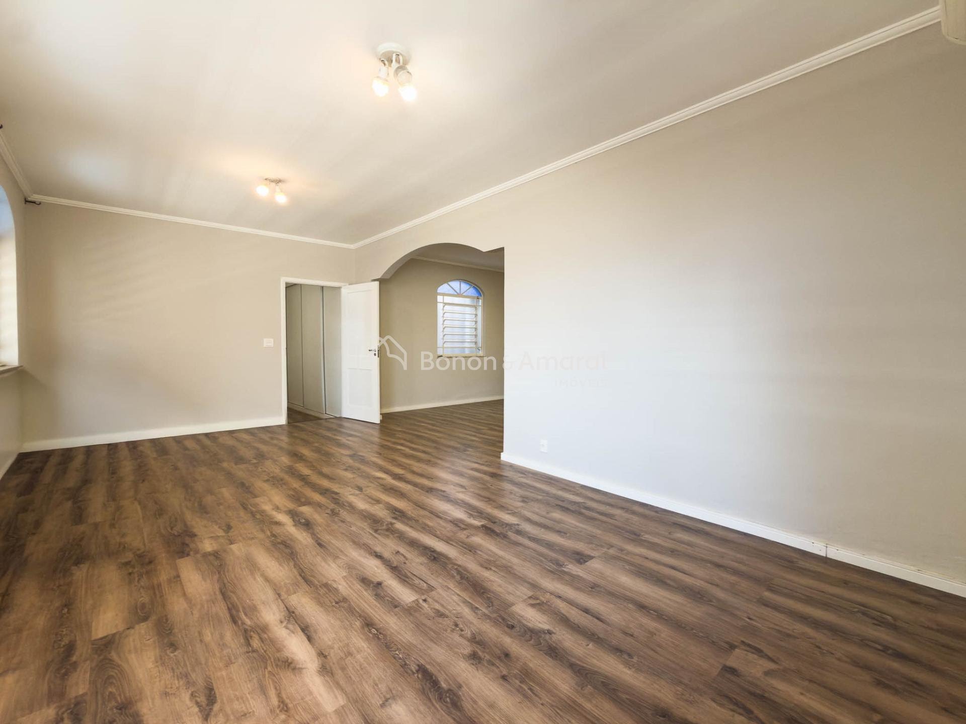 Casa, 5 quartos, 245 m² - Foto 6