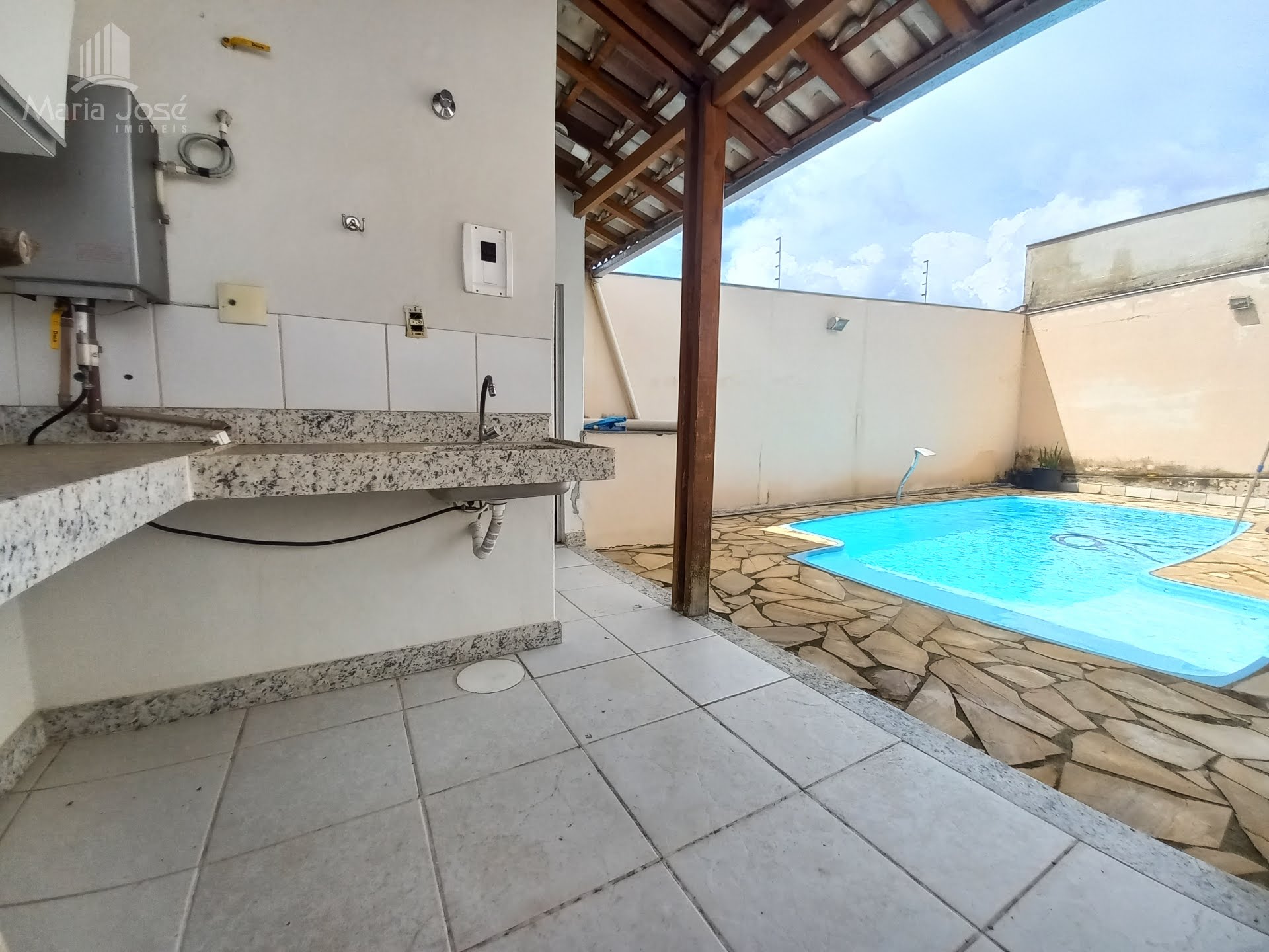 Casa à venda com 3 quartos, 1 suíte, 4 vagas e 220m² no Mata Grande, Sete Lagoas (MG) — foto 7 de 30