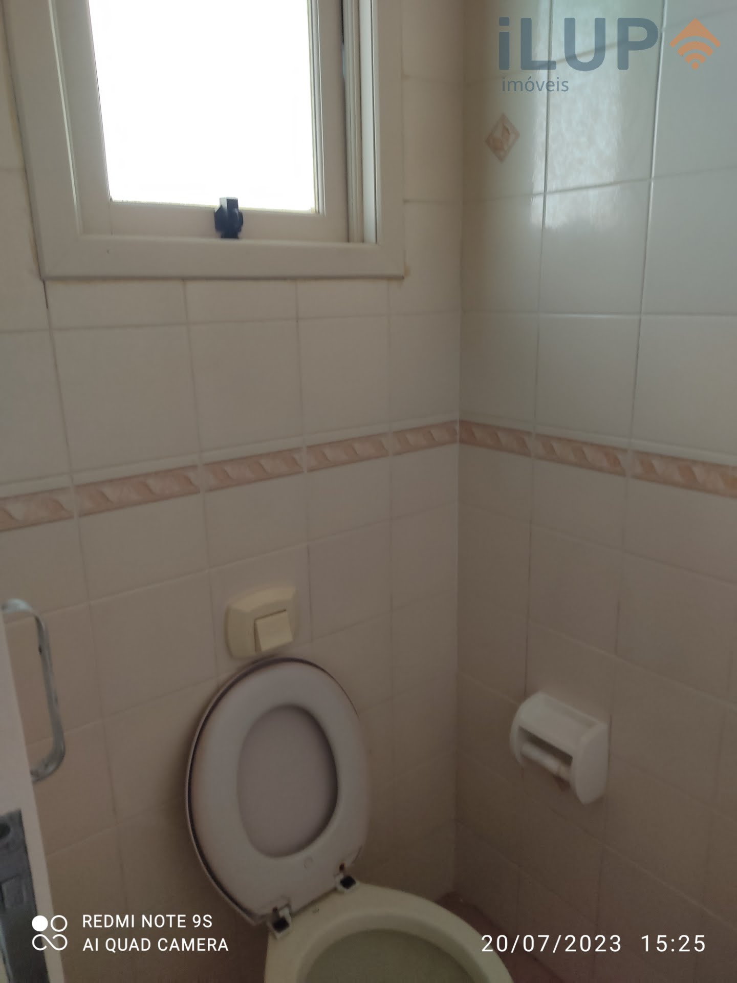 Banheiro de serviço 