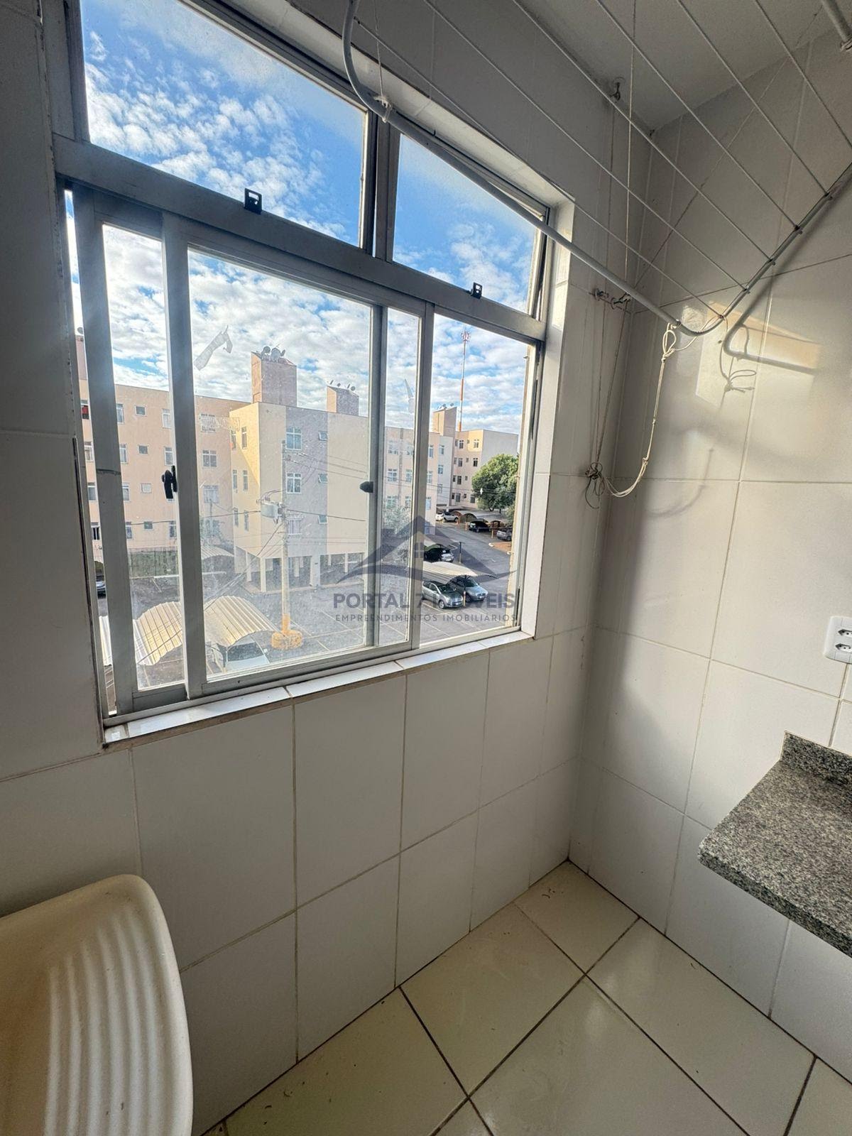 Apartamento à venda com 2 quartos, 1 banheiro, 1 vaga e 51m² no Santa Rita de Cassia, Sete Lagoas (MG) — foto 9 de 12