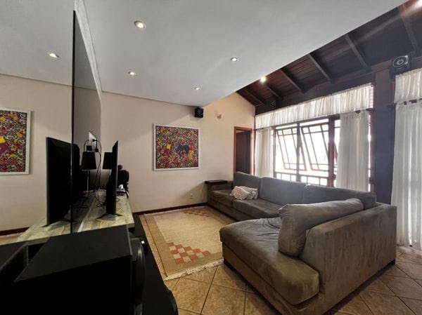 Casa à venda com 5 quartos, 2 suítes, 3 vagas e 390m² no Jurerê Internacional, Florianópolis (SC) — foto 9 de 30
