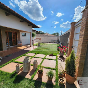 Casa em Jardim São Vicente  -  Santa Rita do Passa Quatro