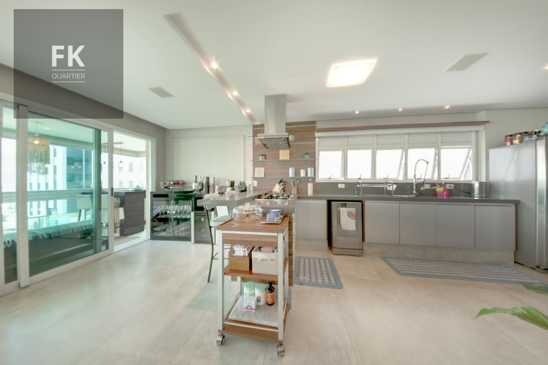 Apartamento à venda com 3 quartos, 3 suítes, 4 vagas e 253m² no Alphaville Centro Industrial e Empresarial/alphaville., Barueri (SP) — foto 6 de 13