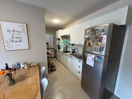 Apartamento à Venda em Biguaçu: 2 Dormitórios, 53m²