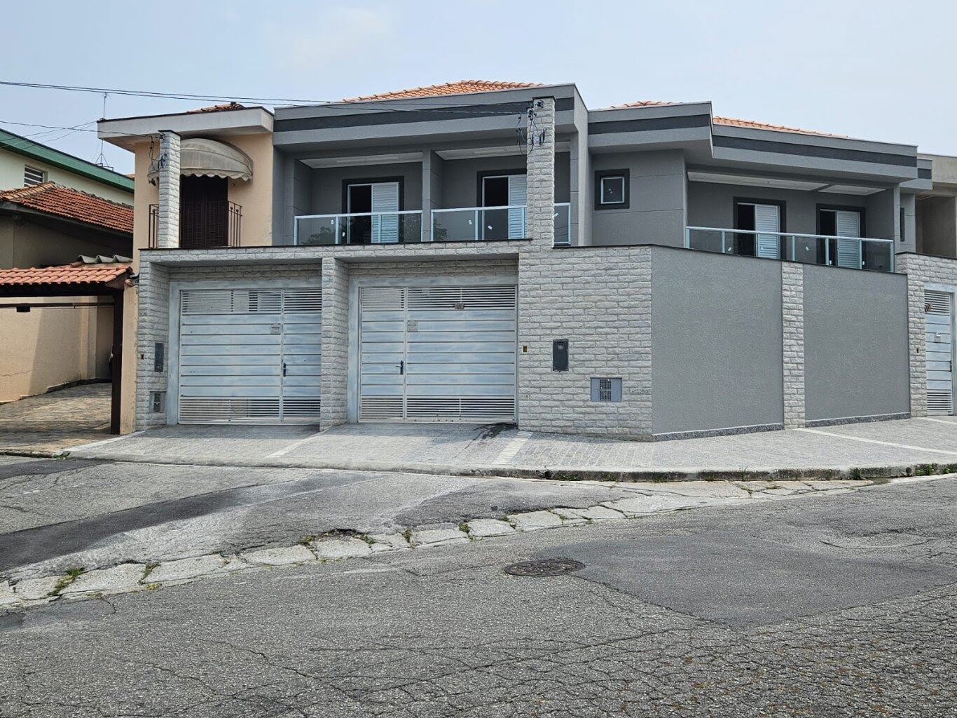 Apartamento à venda com 3 quartos, 3 banheiros e 4 vagas no Parque São Domingos, São Paulo — foto principal