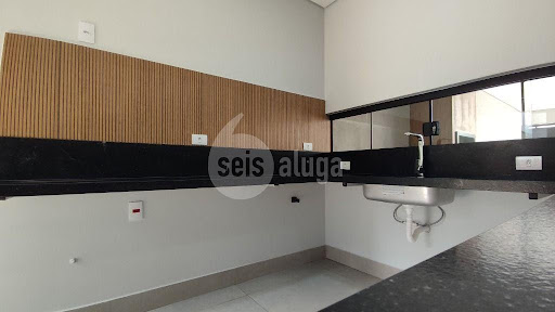 Casa à Venda em Jardim Terramérica I - 156m², 3 Dorms, R$780k