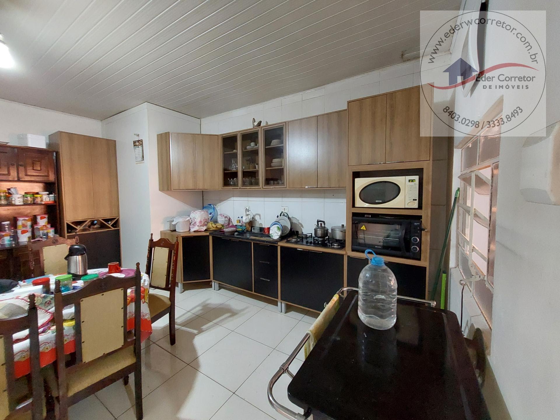 Casa à venda com 4 quartos, 2 suítes, 2 vagas e 200m² no Modelo, Ijuí (RS) — foto 4 de 10