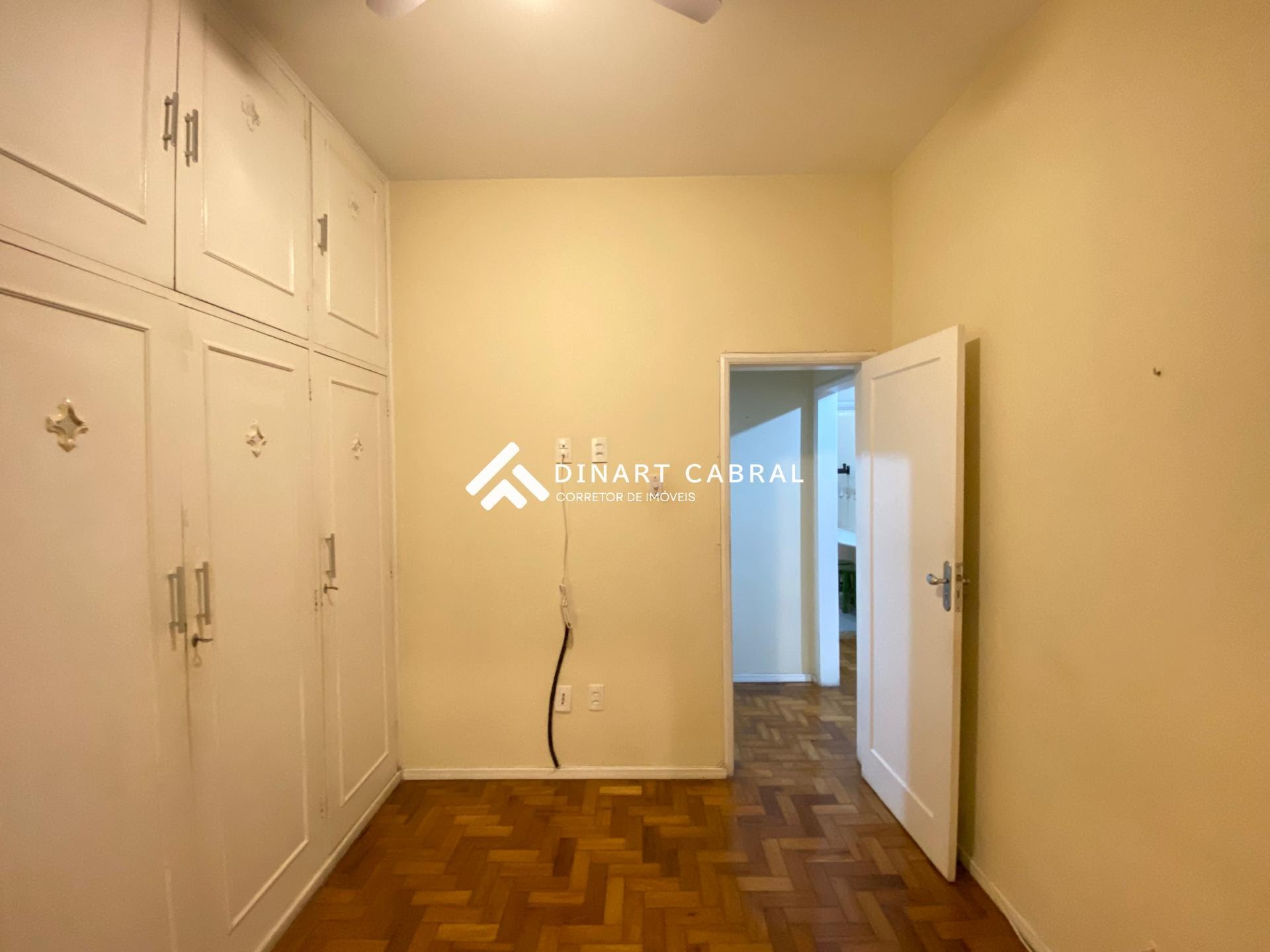 Apartamento à venda com 2 quartos, 2 banheiros e 56m² no Copacabana, Rio de Janeiro (RJ) — foto 8 de 30