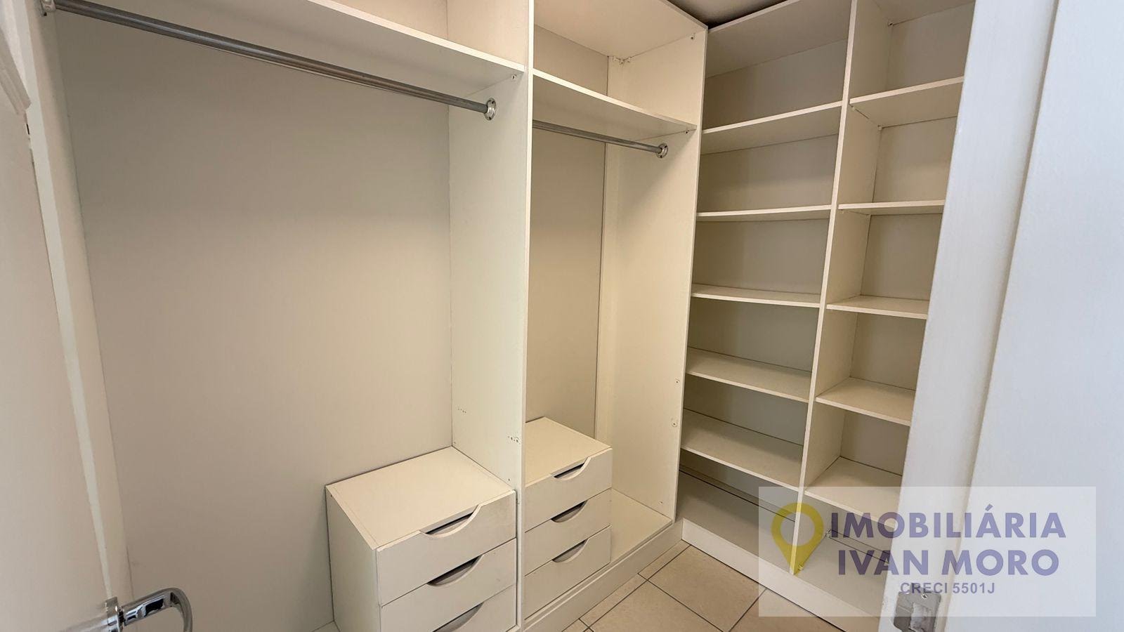 Casa à venda com 4 quartos, 2 suítes, 2 vagas e 150m² no Itacorubi, Florianópolis (SC) — foto 17 de 24