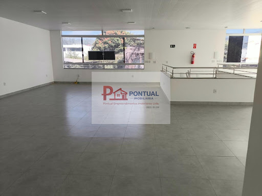 Sala em Giovanini  -  Coronel Fabriciano