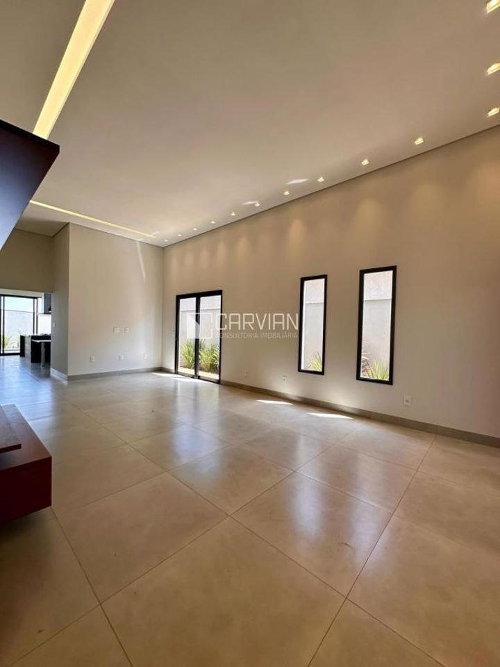 Casa à venda com 3 quartos, 3 suítes, 4 vagas e 166m² no Loteamento Terras de Florença, Ribeirão Preto (SP) — foto 7 de 30