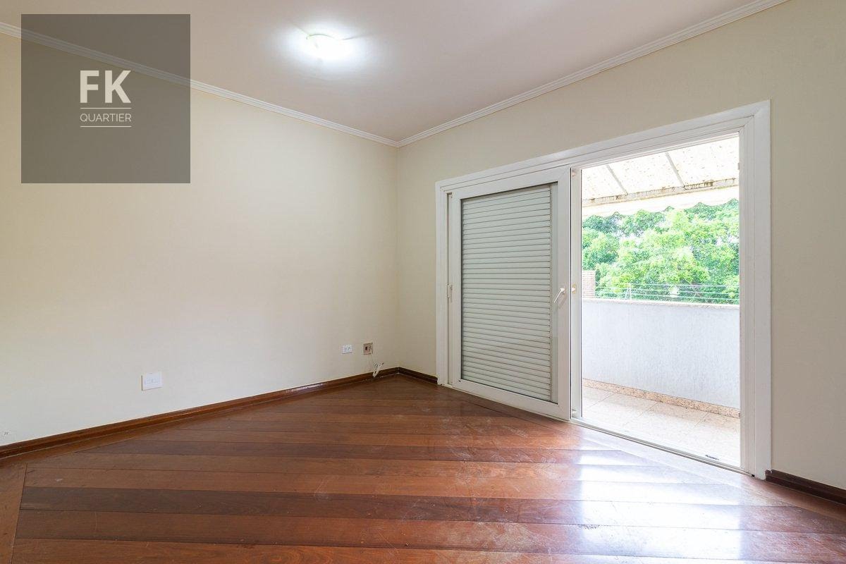 Casa à venda com 4 quartos, 4 suítes, 6 vagas e 415m² no Residencial Morada dos Lagos, Barueri (SP) — foto 28 de 29