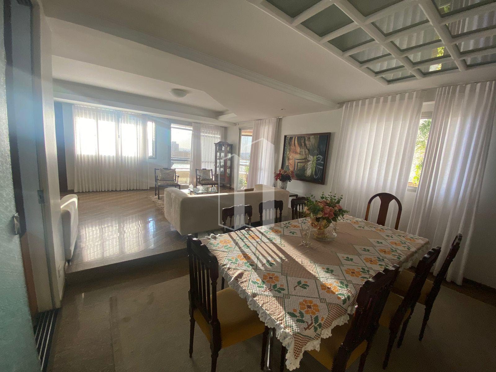 Apartamento à venda com 4 quartos, 2 suítes, 2 vagas e 271m² no Setor Bueno, Goiânia (GO) — foto 4 de 30