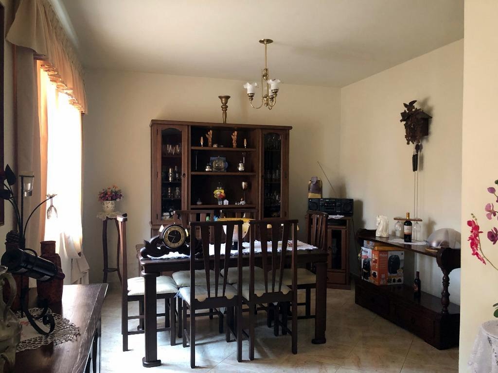 Casa à venda com 3 quartos, 1 suíte e 3 vagas no Valparaíso, Petrópolis (RJ) — foto 16 de 17