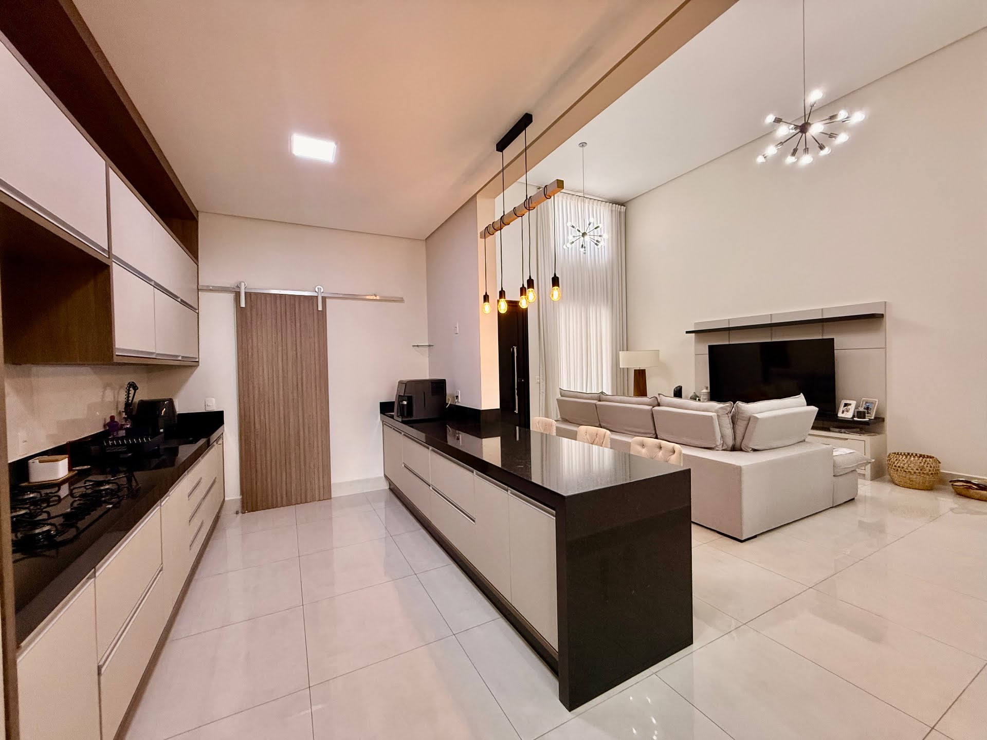 Casa à venda com 3 quartos, 3 suítes, 4 vagas e 137m² no Jardim Bréscia, Indaiatuba (SP) — foto 15 de 30