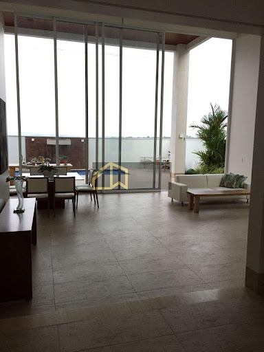 Casa de Condomínio em Alphaville Araguaia  -  Goiânia