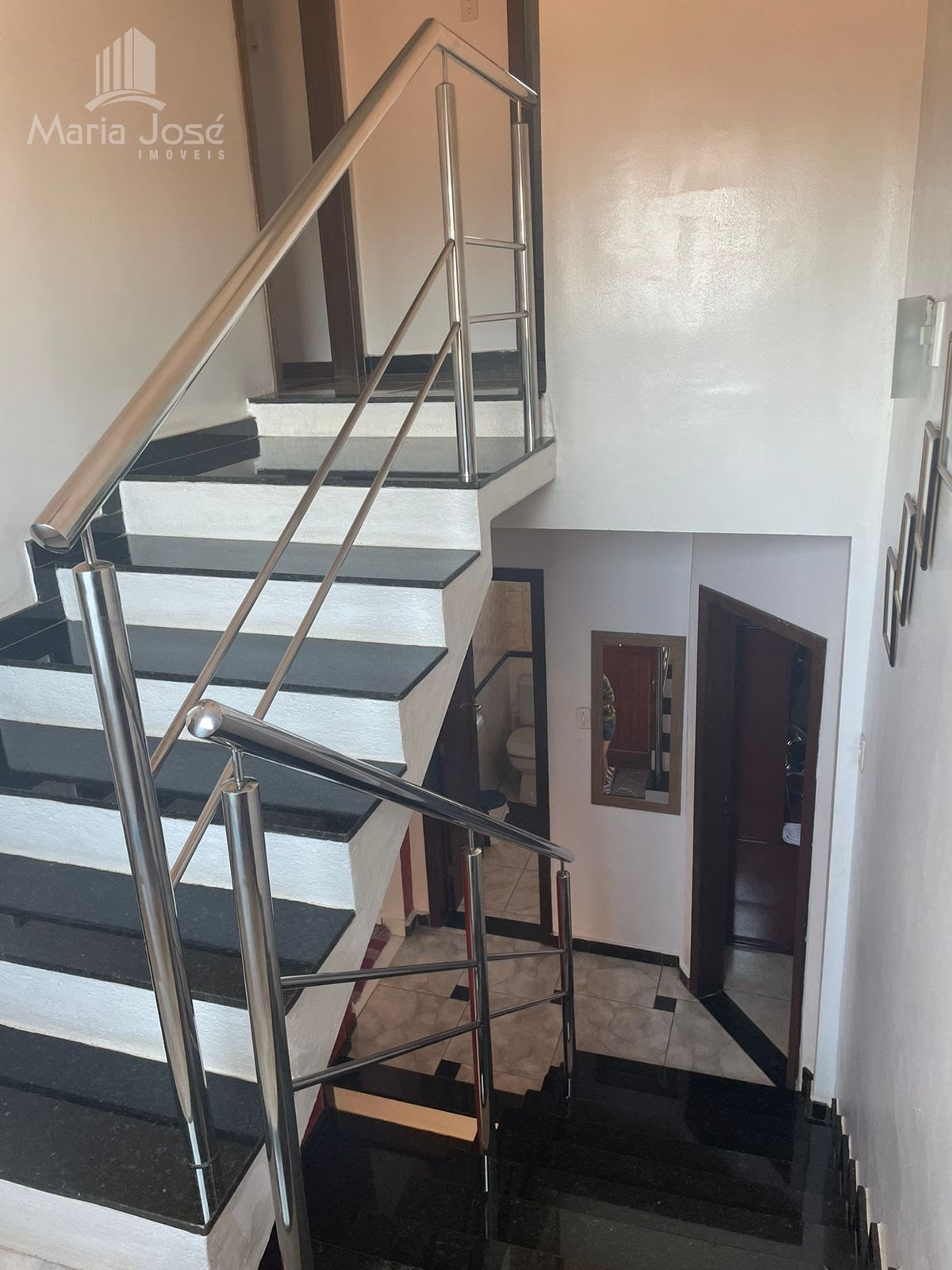 Casa à venda com 3 quartos, 2 suítes, 2 vagas e 230m² no Progresso, Sete Lagoas (MG) — foto 21 de 30