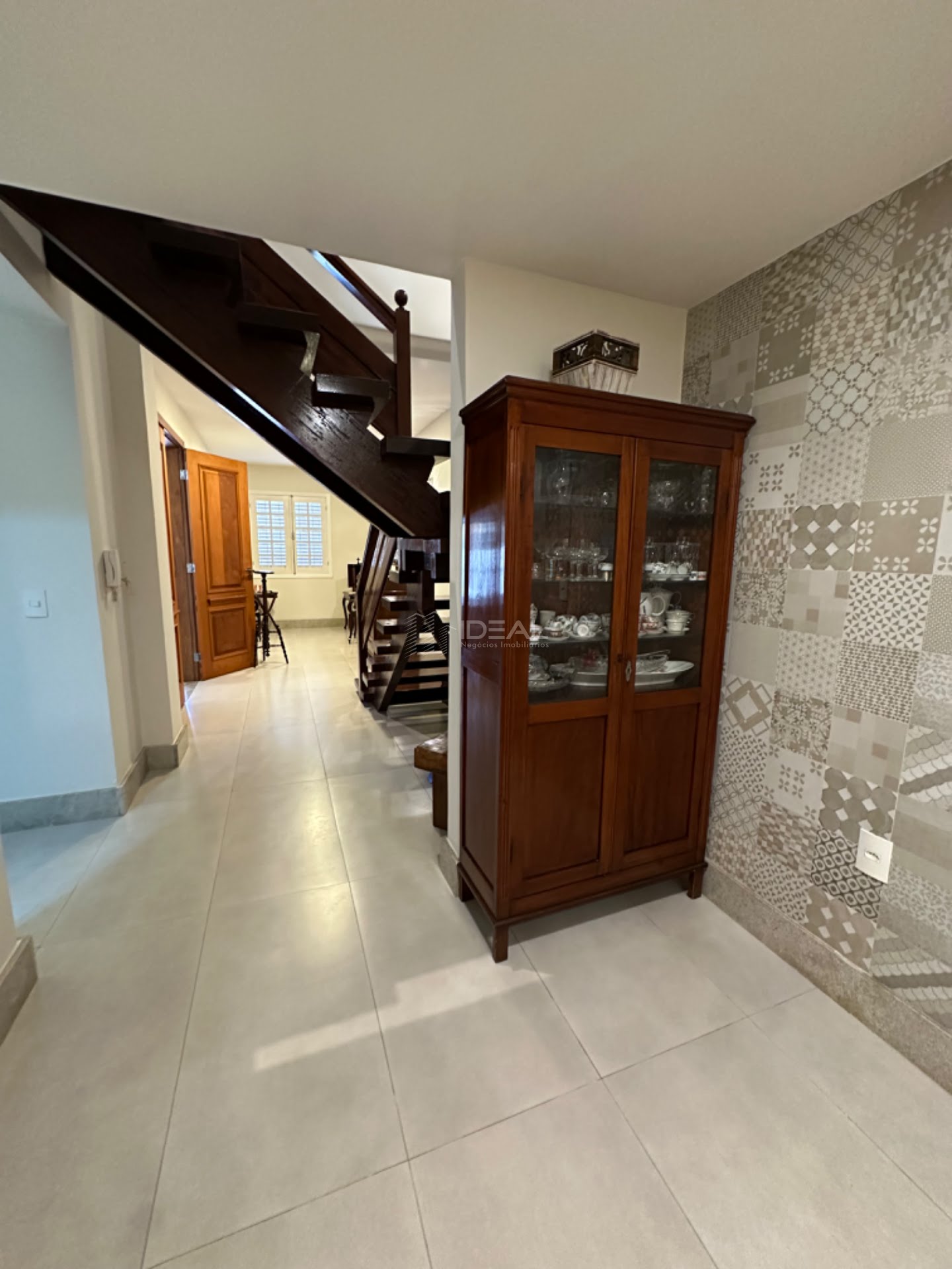 Casa à venda com 4 quartos, 3 suítes, 2 vagas e 250m² no Centro, Campos dos Goytacazes (RJ) — foto 23 de 30