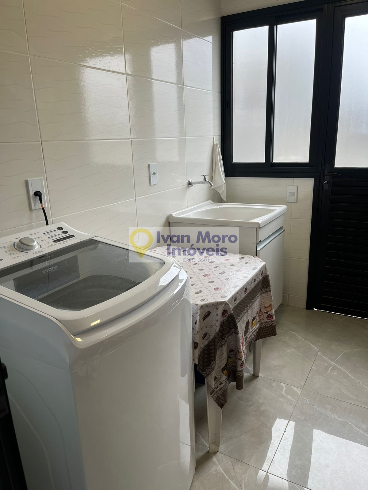 Casa para alugar com 3 quartos, 2 suítes, 3 vagas e 250m² no Daniela, Florianópolis (SC) — foto 9 de 21