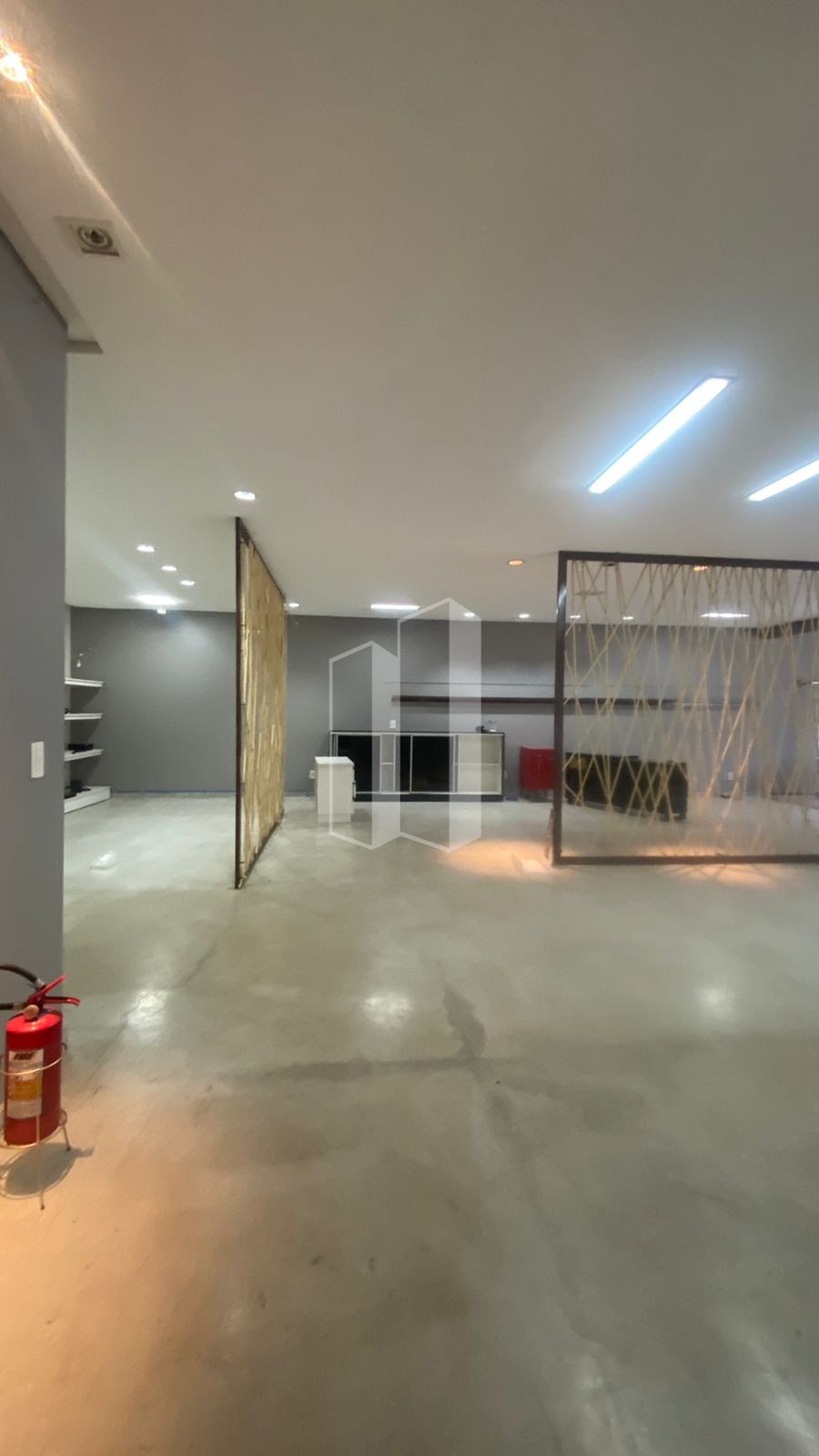 Comercial para alugar com 3 banheiros, 8 vagas e 443m² no Jardim América, Goiânia (GO) — foto 9 de 17