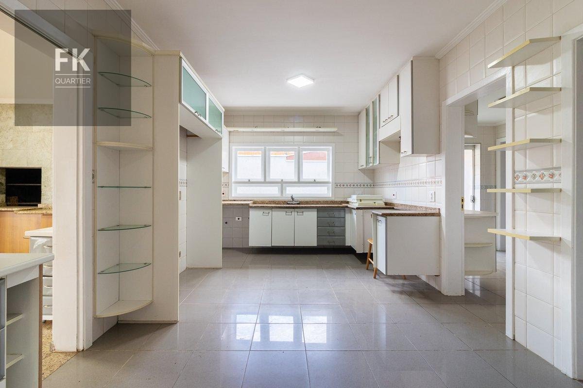 Casa à venda com 4 quartos, 4 suítes, 6 vagas e 415m² no Residencial Morada dos Lagos, Barueri (SP) — foto 7 de 29