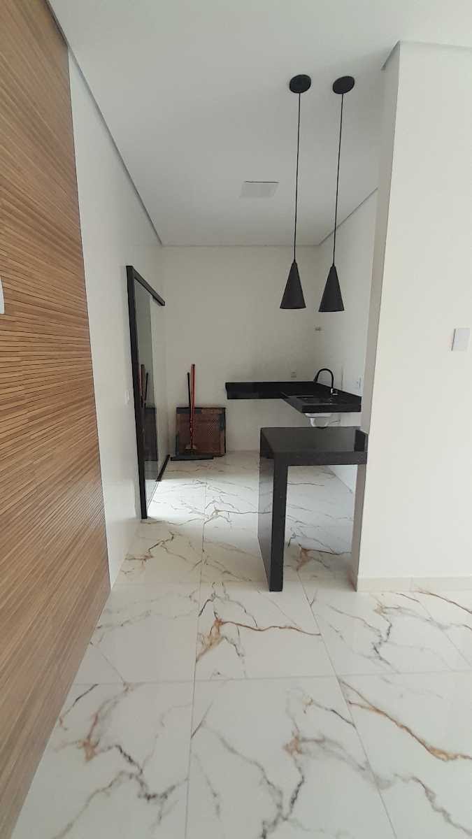 Casa à venda com 3 quartos, 1 suíte, 2 vagas e 69m² no Novo Centro, Santa Luzia (MG) — foto 3 de 18