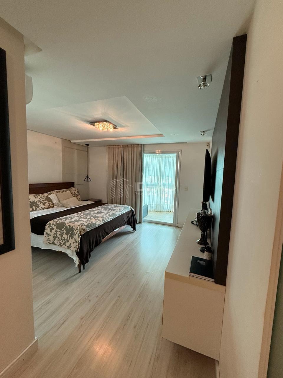 Apartamento à venda com 4 quartos, 4 suítes, 3 vagas e 233m² no Centro, Campos dos Goytacazes (RJ) — foto 18 de 30