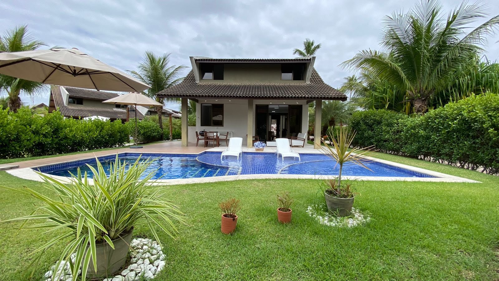 Casa à venda com 4 quartos, 3 suítes, 2 vagas e 180m² no Muro Alto, Ipojuca (PE) — foto 3 de 30