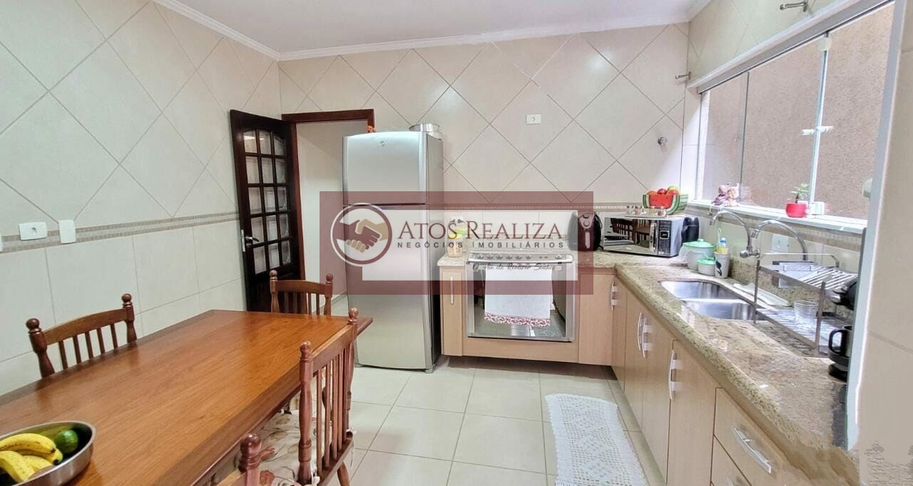 Casa à venda com 4 quartos, 1 suíte, 4 vagas e 181m² no Jardim Cidalia, São Paulo (SP) — foto 4 de 23