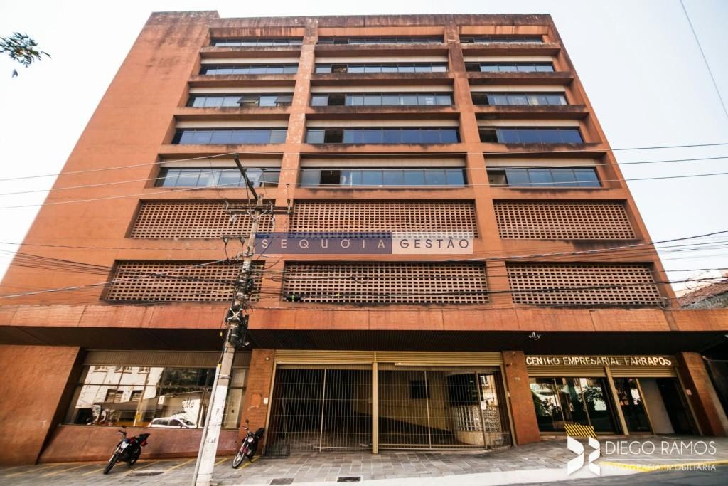 Comercial à venda com 1 banheiro, 4 vagas e 381m² no Floresta, Porto Alegre (RS) — foto 20 de 24