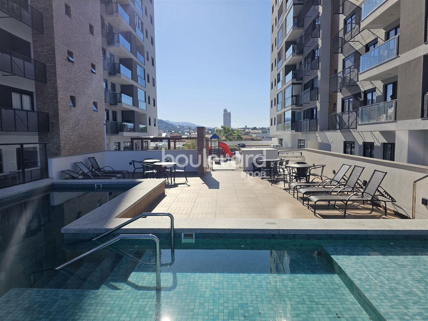 Apartamento à venda com 2 quartos, 1 suíte, 1 vaga e 65m² no Areias, São José (SC) — foto 25 de 30