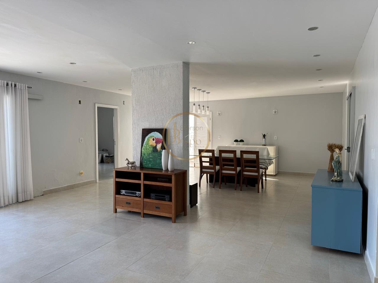 Casa à venda com 2 quartos, 2 suítes, 2 vagas e 200m² no Dville, Porto Seguro (BA) — foto 8 de 20