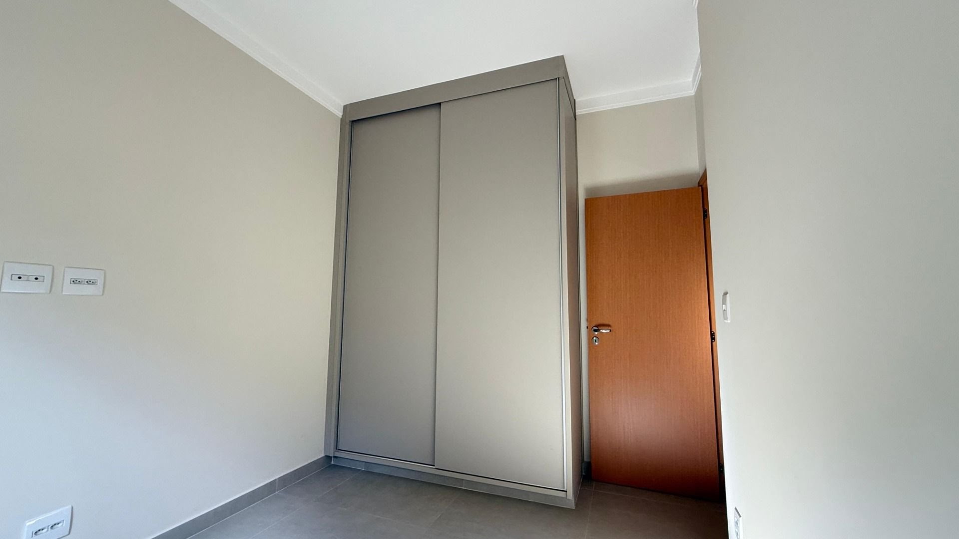 Casa à venda com 3 quartos, 1 suíte, 4 vagas e 157m² no Distrito de Bonfim Paulista, Ribeirão Preto (SP) — foto 17 de 25