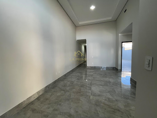 Casa à venda no Condomínio Villagio Wanel – Sorocaba/SP 140m² de área construída, 03 dormitórios, sendo 01 suíte e 04 vagas de garagem.