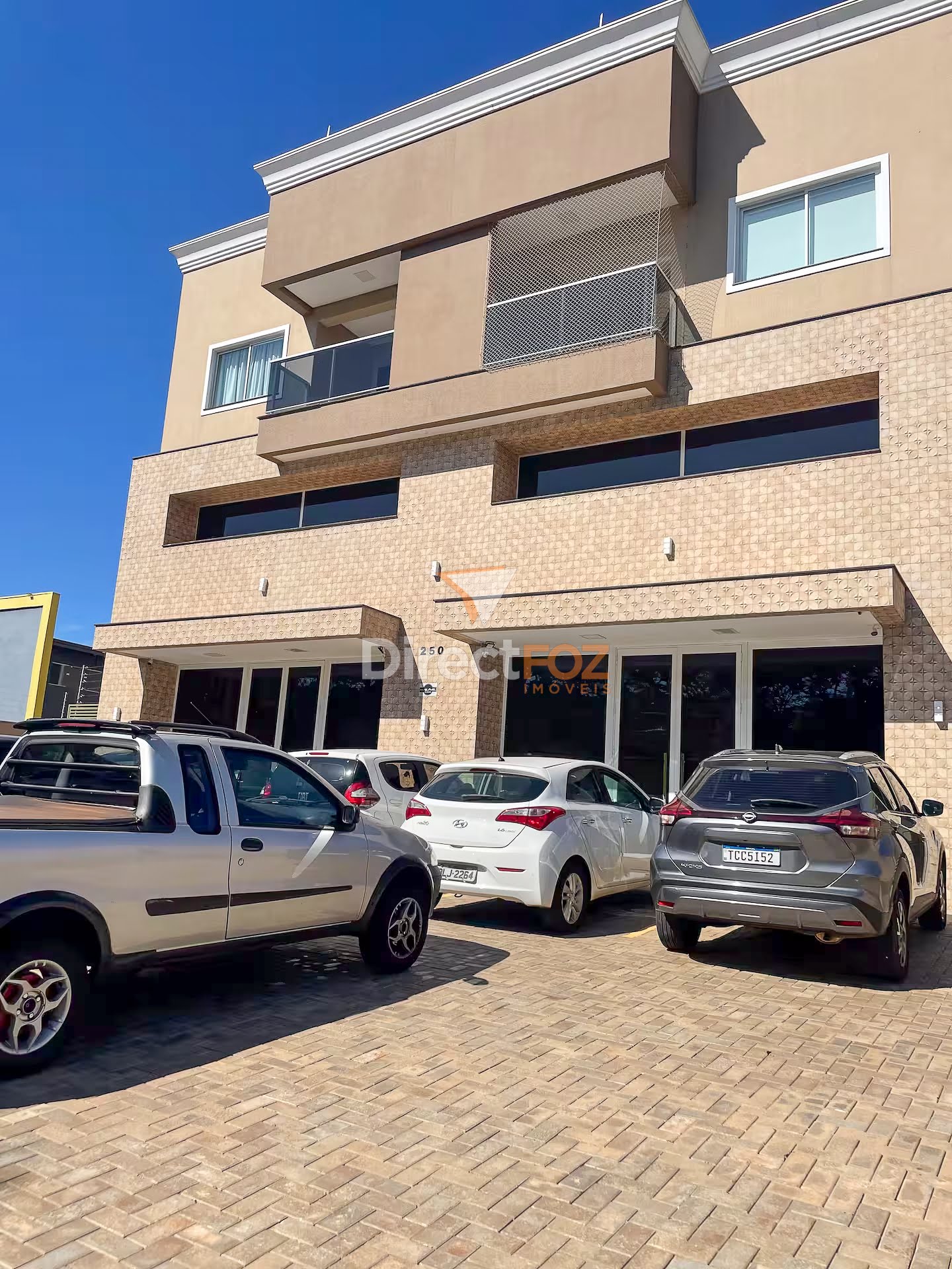 Apartamento Semi Mobiliado para Locação na Vila A