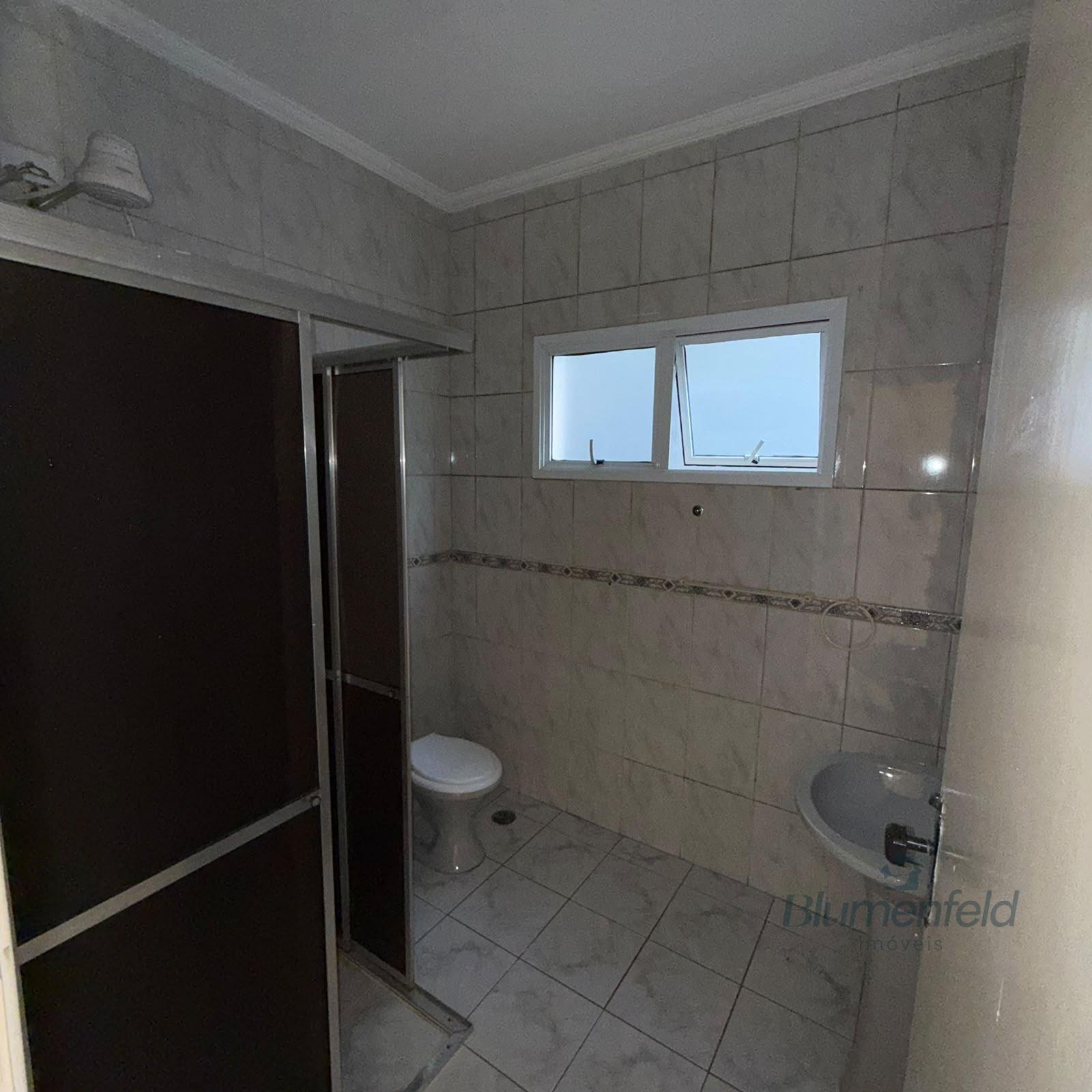 Casa para alugar com 3 quartos, 1 suíte, 2 vagas e 250m² no Jardim Rincão, Arujá (SP) — foto 12 de 17