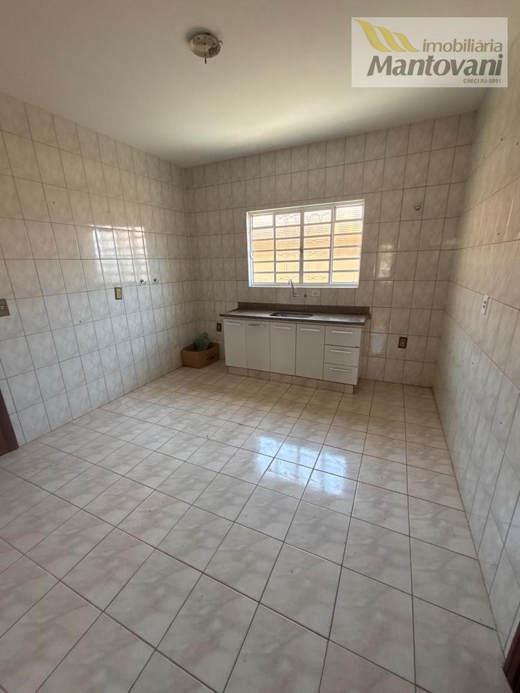 Casa à venda com 2 quartos, 1 suíte, 1 vaga e 300m² no Vila Doutor Laurindo, Tatuí (SP) — foto 10 de 18