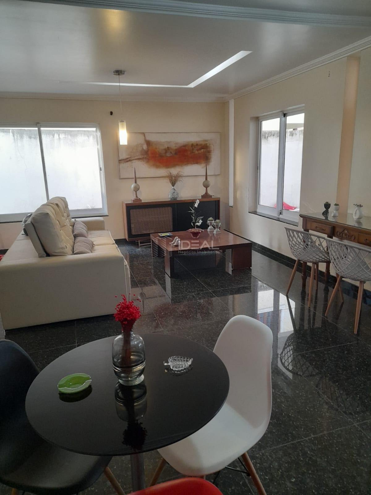 Casa à venda com 6 quartos, 3 suítes, 2 vagas e 408m² no Parque Fundao, Campos dos Goytacazes (RJ) — foto 27 de 30