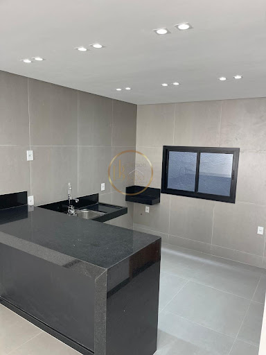 Casa 2 Dormitórios em Campinho, Porto Seguro - R$680 mil